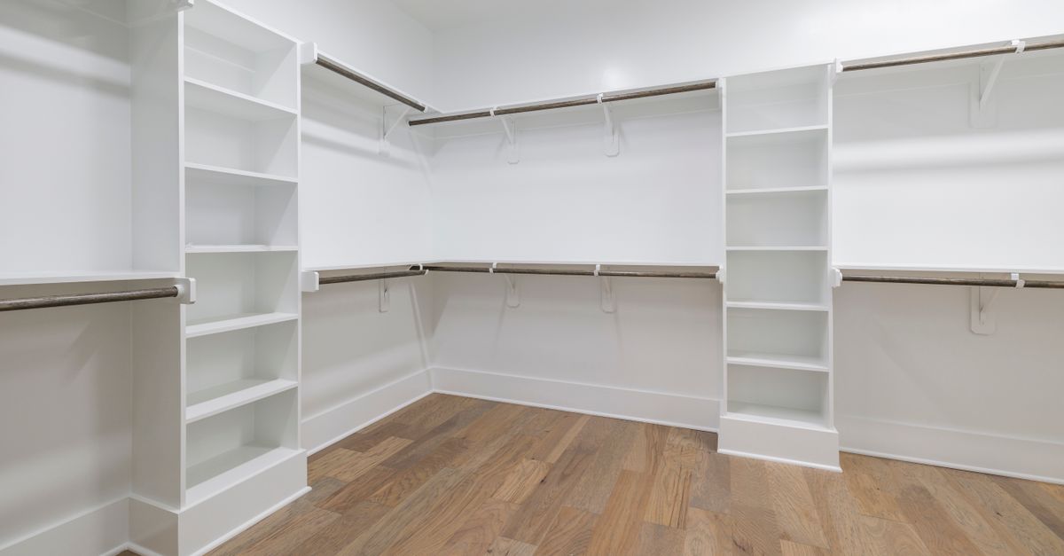 Fine Designs Custom Cabinets & Closets project photo