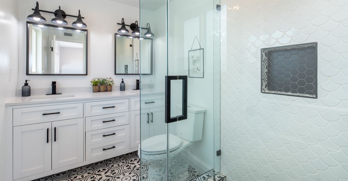 Kelly's Insulation- Bathroom Remodeling project photo