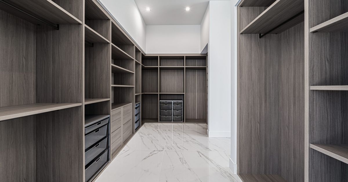 L & B Closets project photo