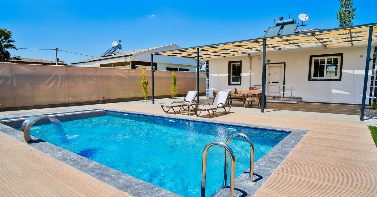 Majestic Pools & Spas project photo
