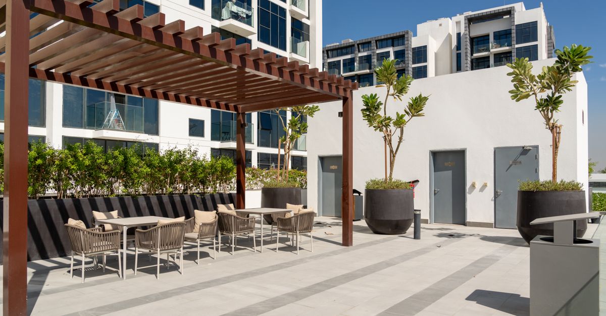 Premium Sunrooms Construction - Patio Covers project photo