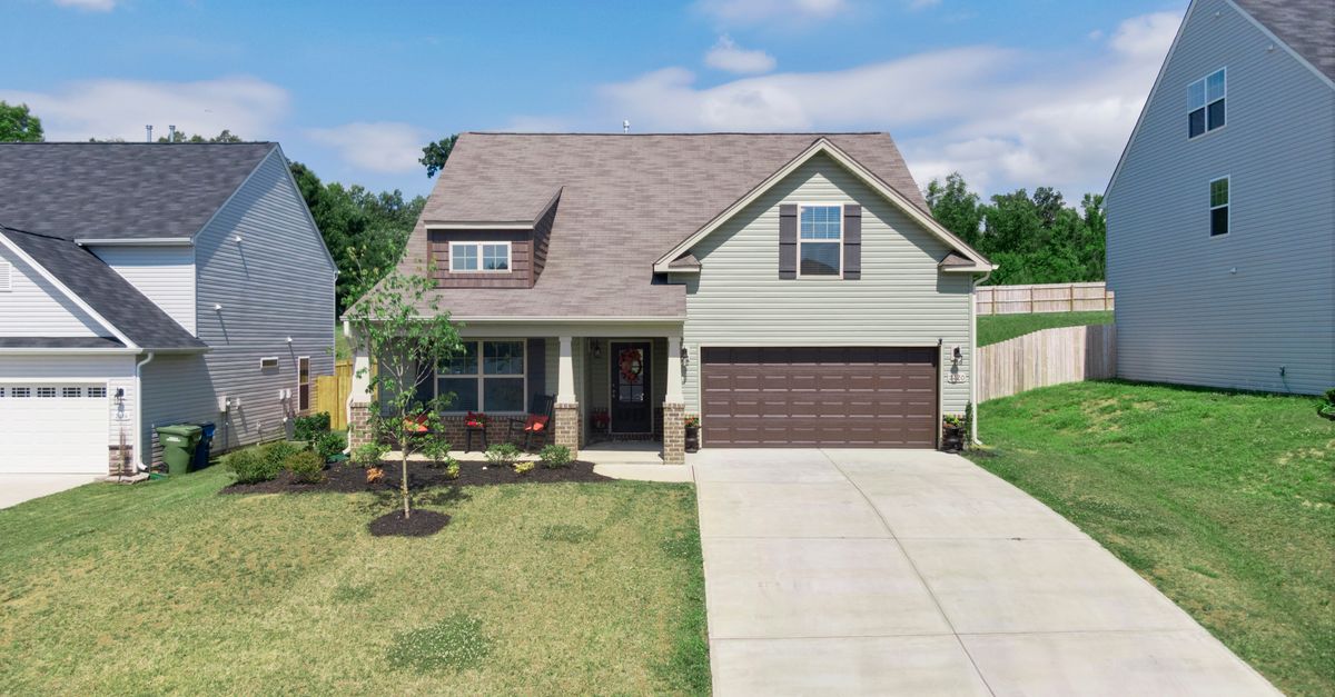 Right Way Garage Doors project photo