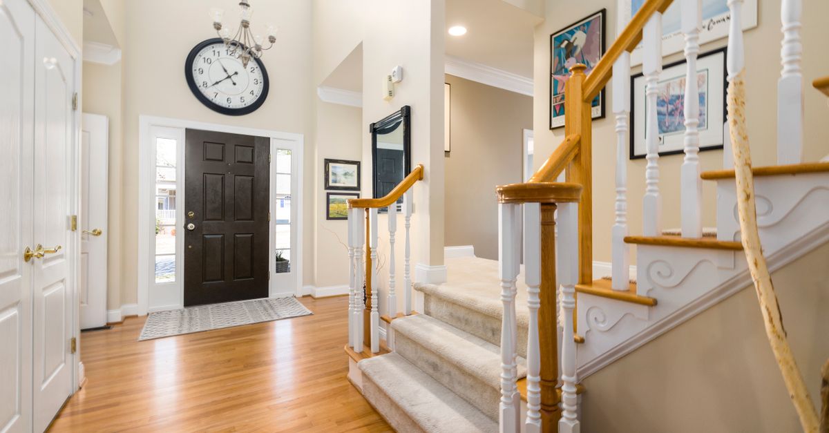 Top Shelf Pull Outs (Accent Walls) project photo